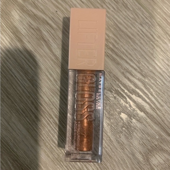 Maybelline New York Lifter Gloss - Picture 4 of 6